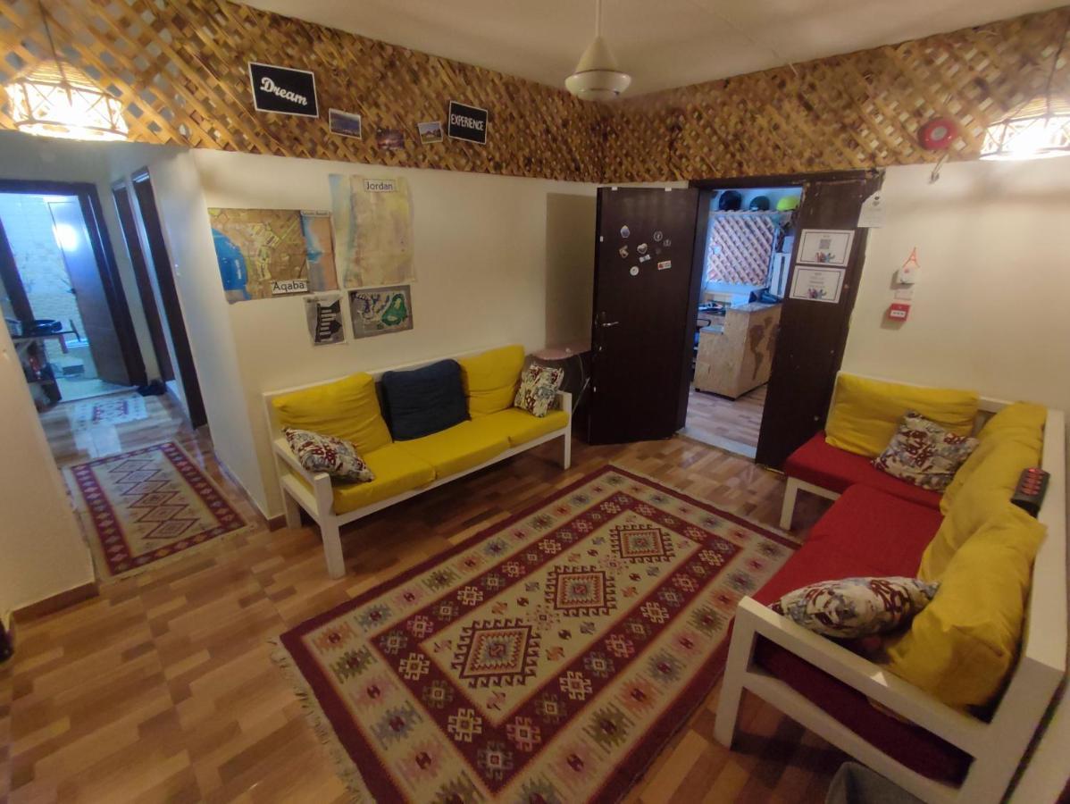 Hakaia Community Hostel อคาบา ภายนอก รูปภาพ