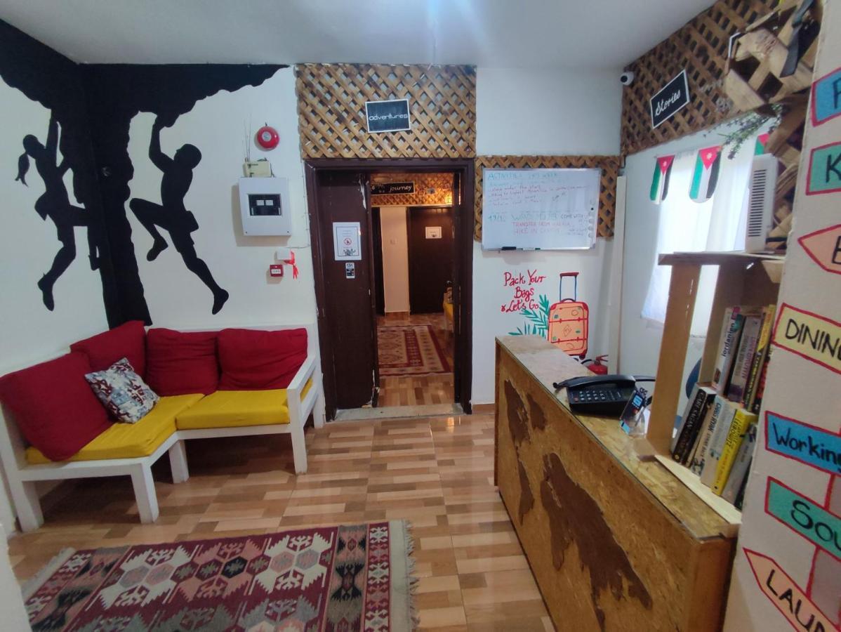 Hakaia Community Hostel อคาบา ภายนอก รูปภาพ