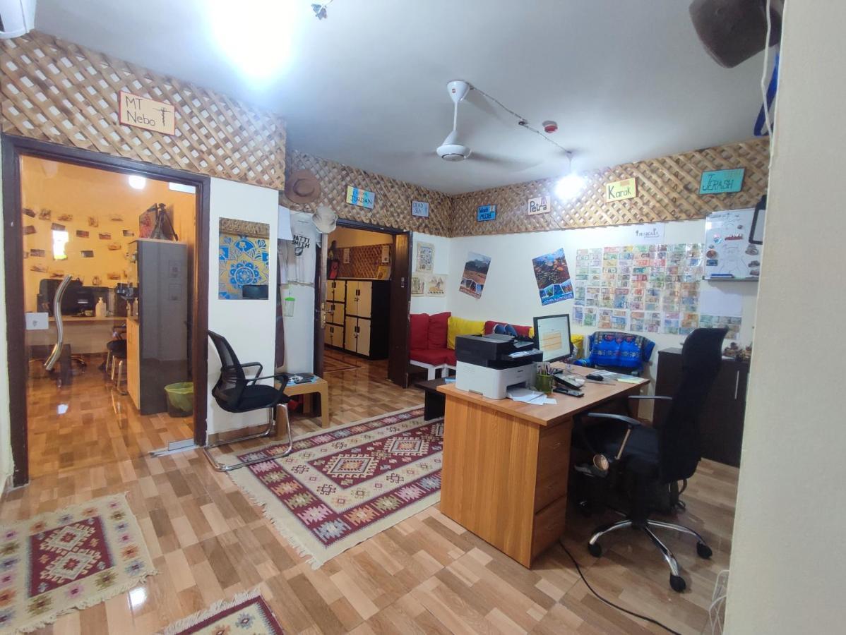 Hakaia Community Hostel อคาบา ภายนอก รูปภาพ