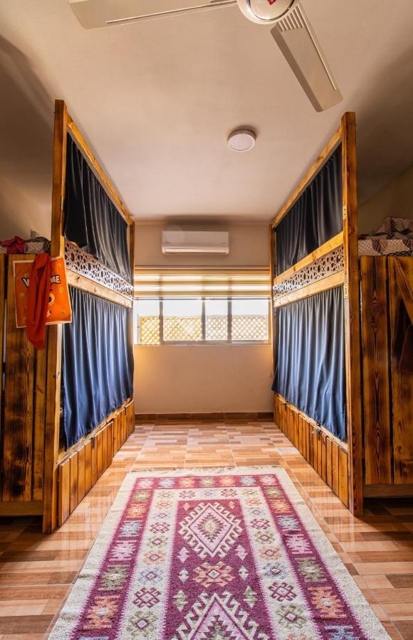 Hakaia Community Hostel อคาบา ภายนอก รูปภาพ